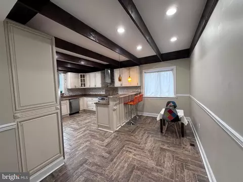 Entry Way - 441 Harding Ave, Odenton, MD 21113 photo 1 of 4