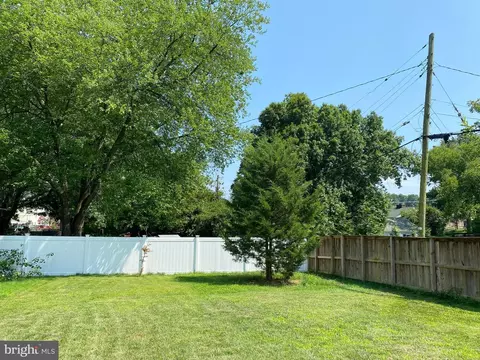 Exterior - 441 Harding Ave, Odenton, MD 21113 photo 2 of 2