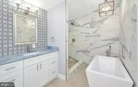 Bath - 441 Harding Ave, Odenton, MD 21113 photo 4 of 4