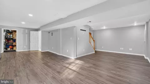 Entry Way - 2801 Klein Ct, Crofton, MD 21114 photo 9 of 10