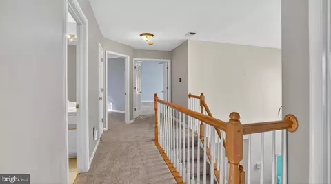 Entry Way - 2801 Klein Ct, Crofton, MD 21114 photo 7 of 10