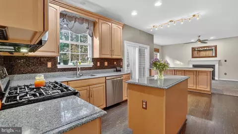 Kitchen - 2801 Klein Ct, Crofton, MD 21114 photo 5 of 5