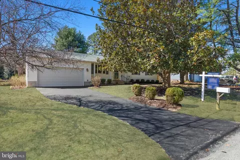804 Cypress Beach Rd, Severna Park, MD 21146