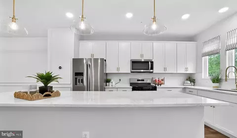 Kitchen - 3419 Tidal Marsh Way, Laurel, MD 20724 photo 2 of 4