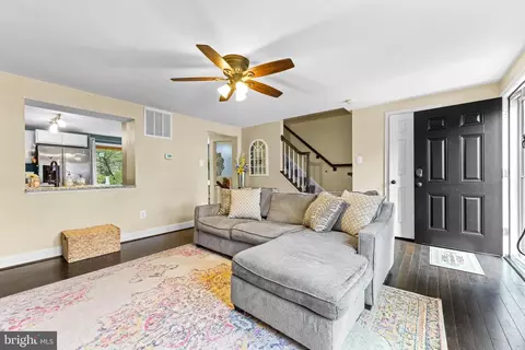 Entry Way - 776 Willowby Run, Pasadena, MD 21122 photo 1 of 2