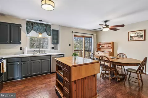 1737 Ridgely Rd, Edgewater, MD 21037 photo 16