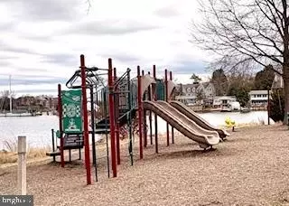 1737 Ridgely Rd, Edgewater, MD 21037 photo 38