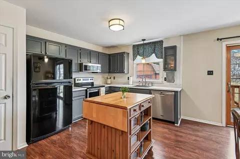 1737 Ridgely Rd, Edgewater, MD 21037 photo 15