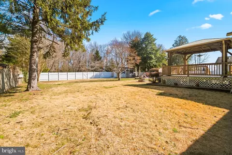 Exterior - 2164 Springdale Rd, Pasadena, MD 21122 photo 8 of 8