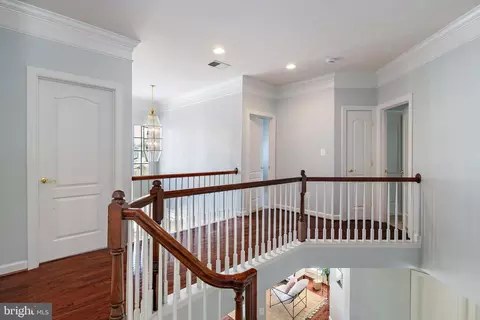 Entry Way - 726 Pearson Point Pl, Annapolis, MD 21401 photo 15 of 15