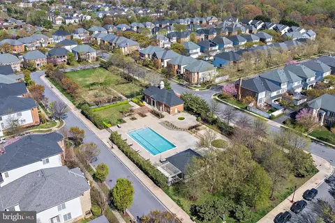 View/Area - 726 Pearson Point Pl, Annapolis, MD 21401 photo 4 of 7