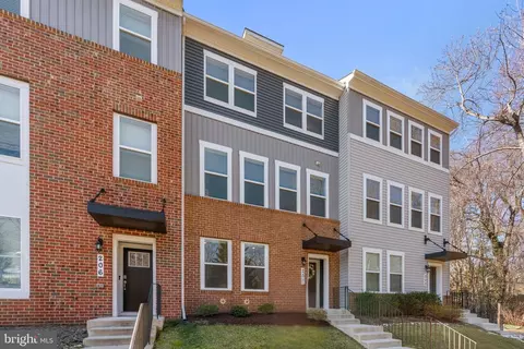 204 Bethel Aly, Edgewater, MD 21037