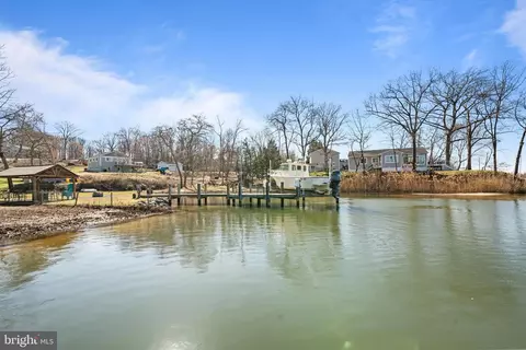 View/Area - 7710 Suitt Dr, Pasadena, MD 21122 photo 1 of 3