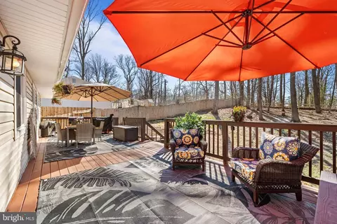 Exterior - 7710 Suitt Dr, Pasadena, MD 21122 photo 4 of 7