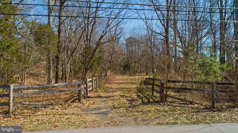 5911 Tyler Rd, Deale, MD 20751 photo 13