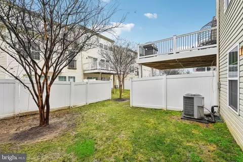 Exterior - 751 Cherry Bark Ln, Baltimore, MD 21225 photo 7 of 7