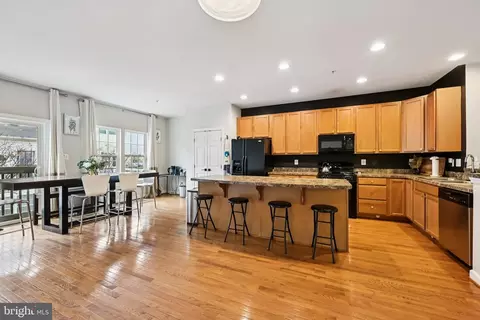 Kitchen - 751 Cherry Bark Ln, Baltimore, MD 21225 photo 1 of 5