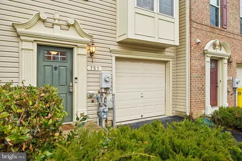 Exterior - 751 Cherry Bark Ln, Baltimore, MD 21225 photo 2 of 7