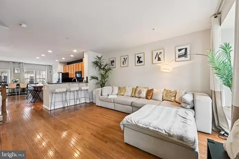 Other - 751 Cherry Bark Ln, Baltimore, MD 21225 photo 4 of 9