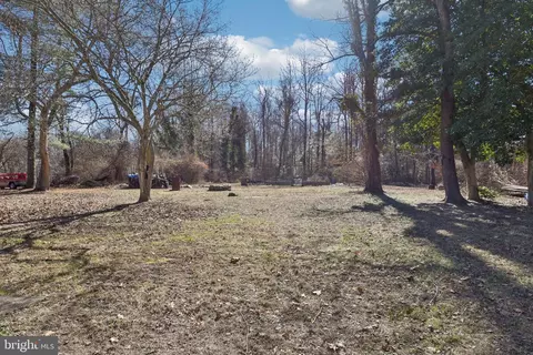 Exterior - 8292 Shilling Rd, Pasadena, MD 21122 photo 5 of 5