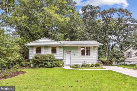 114 Howard Ave, Arnold, MD 21012