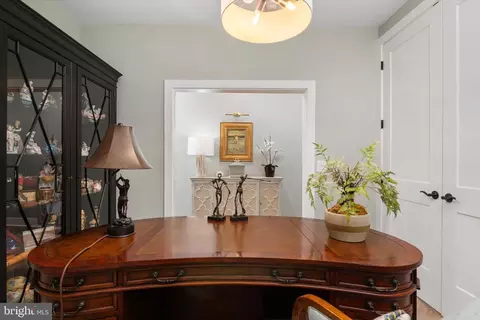 78 Old Mill Bottom Rd N #211, Annapolis, MD 21409