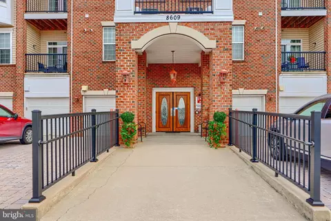 8609 Wintergreen Ct #403, Odenton, MD 21113