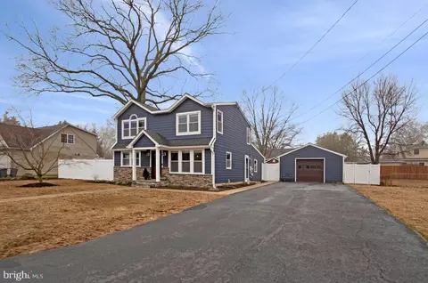 Exterior - 805 Barrett Ave, Arnold, MD 21012 photo 2 of 7