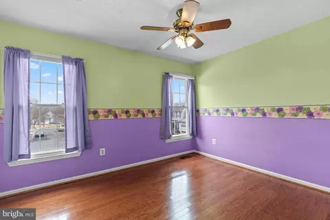 Bedroom - 8201 Wapati Ct, Pasadena, MD 21122 photo 1 of 3