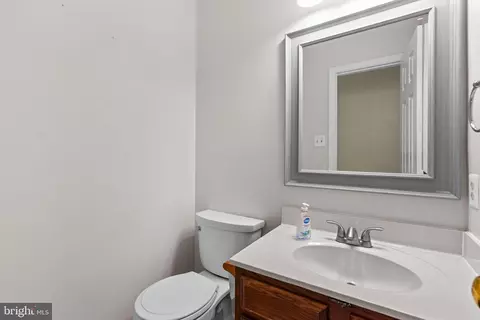 Bath - 8201 Wapati Ct, Pasadena, MD 21122 photo 1 of 3