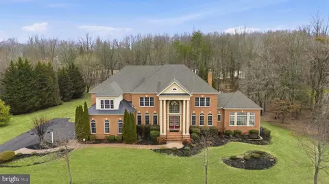 1706 Byfield Ct, Gambrills, MD 21054
