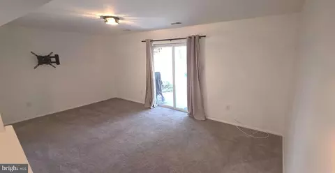 Living - 8700 Scorton Harbour, Pasadena, MD 21122 photo 6 of 6
