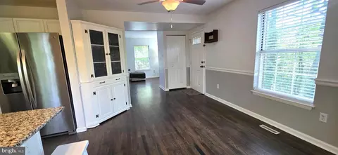 Entry Way - 8700 Scorton Harbour, Pasadena, MD 21122 photo 1 of 2