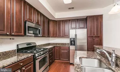 7516 A Stoney Run Dr #7516A, Hanover, MD 21076 photo 5