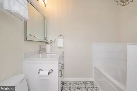 Bath - 306 Riverside Dr, Pasadena, MD 21122 photo 2 of 5