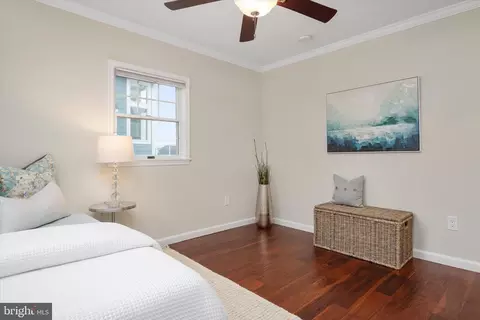 Bedroom - 306 Riverside Dr, Pasadena, MD 21122 photo 10 of 10