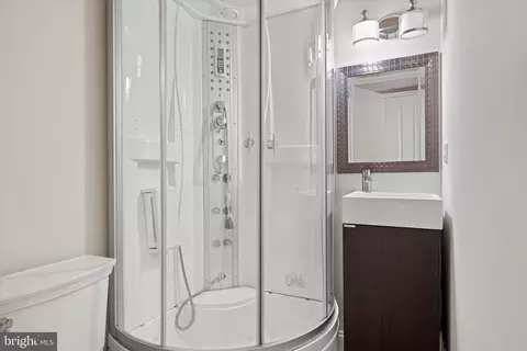 Bath - 306 Riverside Dr, Pasadena, MD 21122 photo 5 of 5