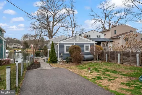 Exterior - 306 Riverside Dr, Pasadena, MD 21122 photo 7 of 10