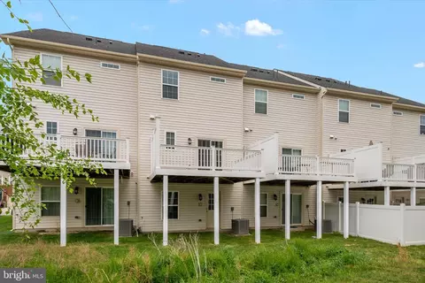 8339 Daydream Cres, Pasadena, MD 21122 photo 32