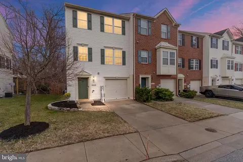 938 Hopkins Cor, Glen Burnie, MD 21060