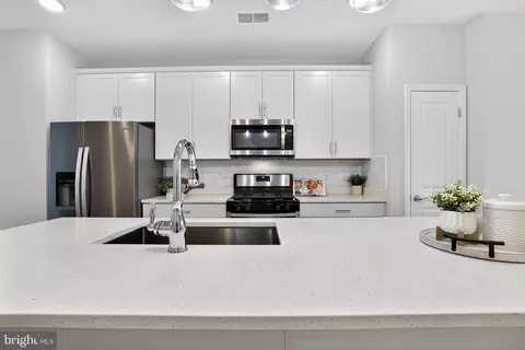 Entry Way - 3413 Heron Glen Way, Laurel, MD 20724 photo 1 of 8