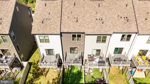 View/Area - 3413 Heron Glen Way, Laurel, MD 20724 photo 2 of 18