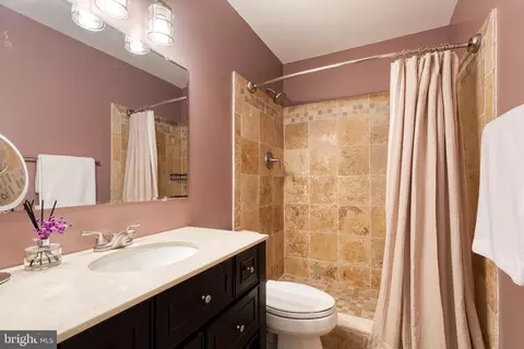 Bath - 232 Cardamon Dr, Edgewater, MD 21037 photo 3 of 3