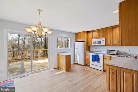 Kitchen - 613 A St, Pasadena, MD 21122 photo 1 of 2