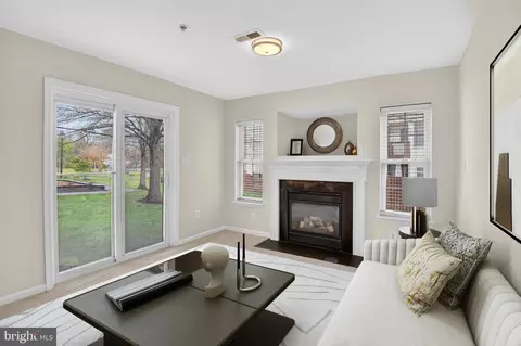 Living - 254 Tilden Way, Edgewater, MD 21037 photo 6 of 6