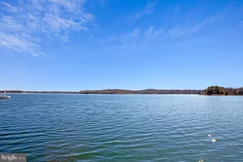 View/Area - 1916 Ridgeville Rd, Edgewater, MD 21037 photo 1 of 1