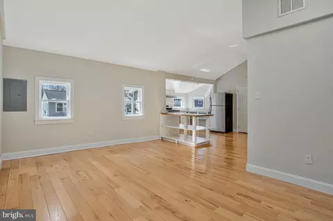 Living - 1916 Ridgeville Rd, Edgewater, MD 21037 photo 1 of 3
