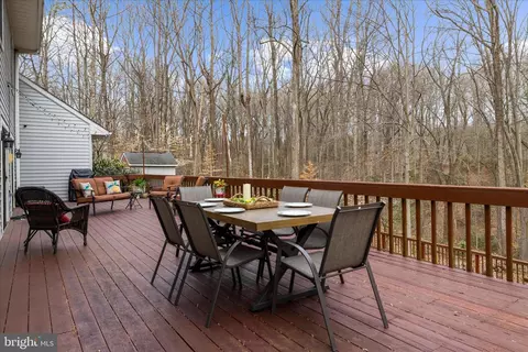 Exterior - 962 Coachway, Annapolis, MD 21401 photo 13 of 21