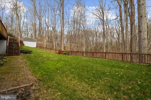 Exterior - 962 Coachway, Annapolis, MD 21401 photo 7 of 21