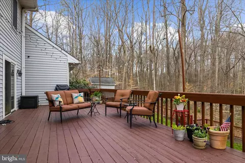 Exterior - 962 Coachway, Annapolis, MD 21401 photo 5 of 21